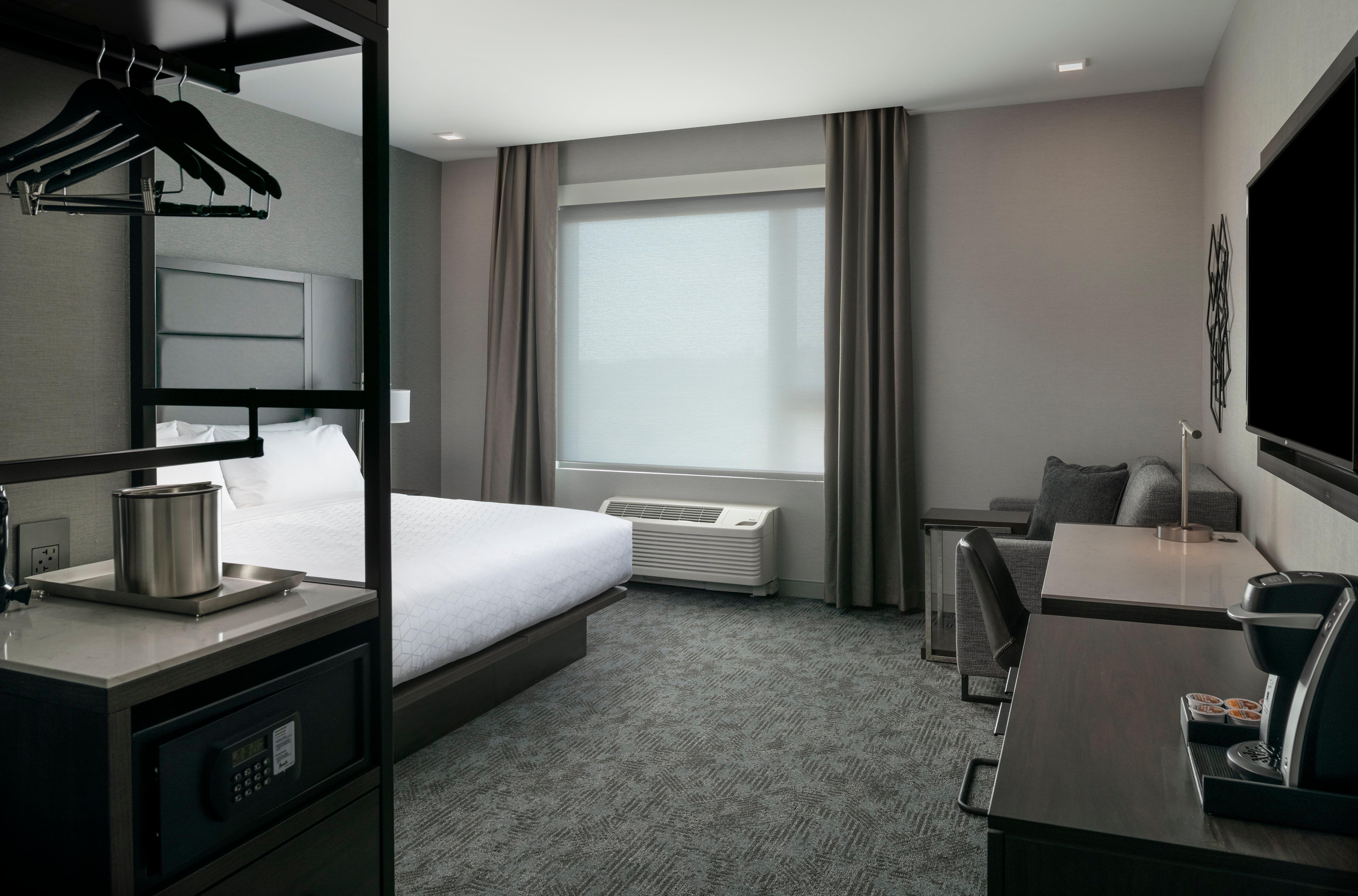 Holiday Inn Express - Boston Logan Airport - Revere By Ihg Eksteriør bilde